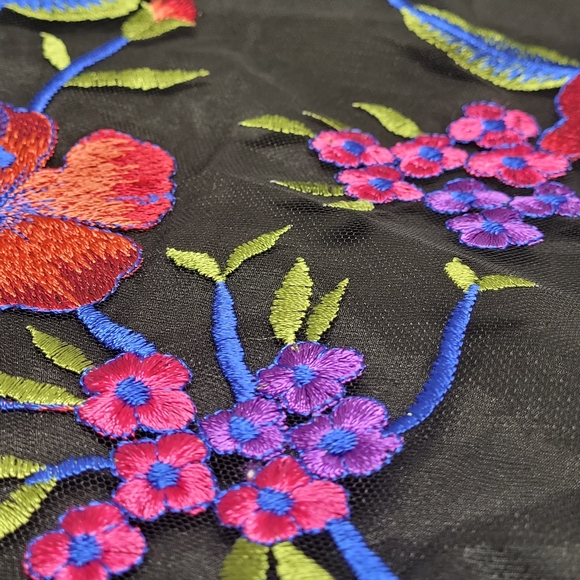 🆕️Aidan Mattox Black Floral Mini Embroidered Sheath Dress Size 6 - Picture 13 of 15